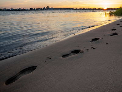 Bild 11 aus  Ferienwohnungen Harriersand direkt an der Weser