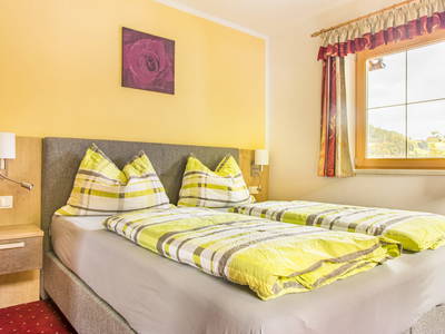 Bild 49 aus  Kropflehen