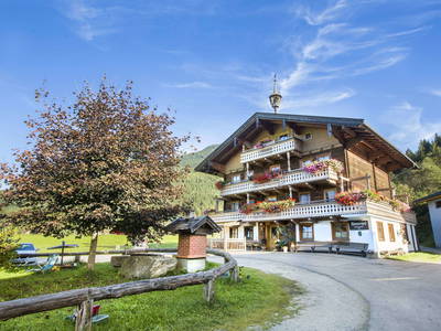 Bild 2 aus  Hauserhof