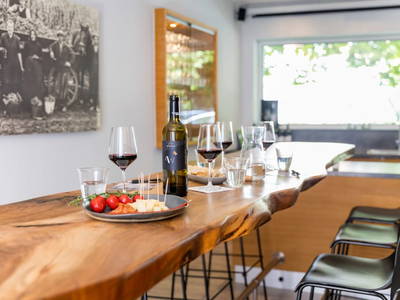 Bild 4 aus  Achs-Wendelin Weinlofts