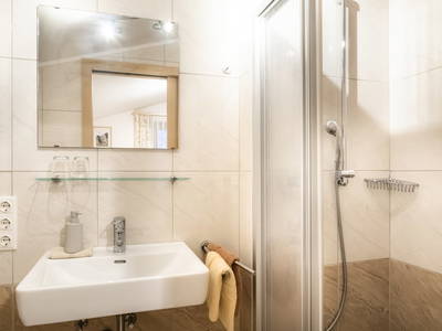 Bild 77 aus  Grußberggut