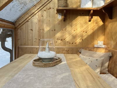 Bild 4 aus  Umundum Hütte