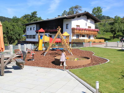 Bild 3 aus  Panorama Hof Fa. Sereinig