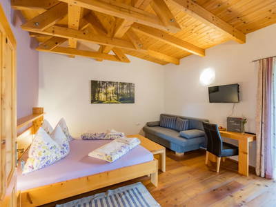 Bild 52 aus  Weberhof