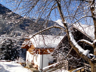 es glänzt und glitzert