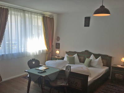 Bio Frühstückspension Marillenhof - kleines Appartement "Room 5"