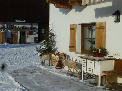 Bild 79 aus  Obersinnlehenhof