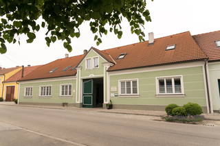 Familie Bauer  aus Großriedenthal