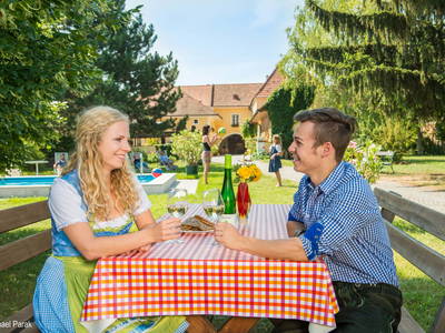 Bild 2 aus  Winzerhof Familie Bogner