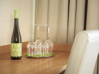 Bild 33 aus  Weingut STRAWANZER Donabaum