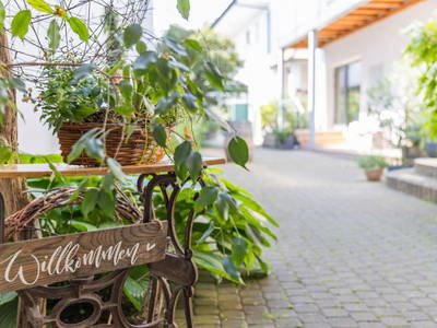 Bild 2 aus  Achs-Wendelin Weinlofts