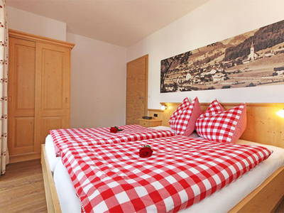 Bild 24 aus  Wildschütz