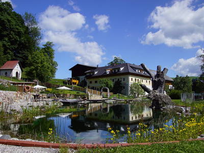 Bild 2 aus  Biohof Brückler 