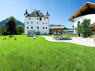 Bild 2 aus  Schloss Saalhof