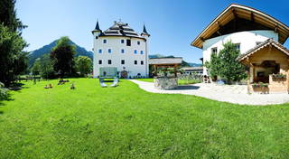 Schloss Saalhof aus Maishofen