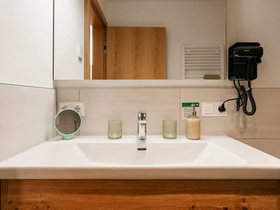 Bild 26 aus  Rasdorferhof