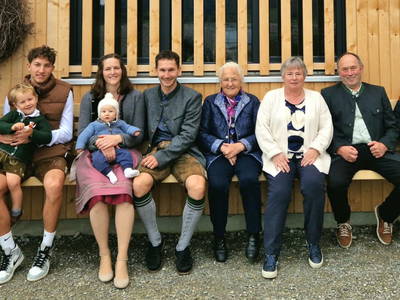 Bild 107 aus  Schweizer Hof