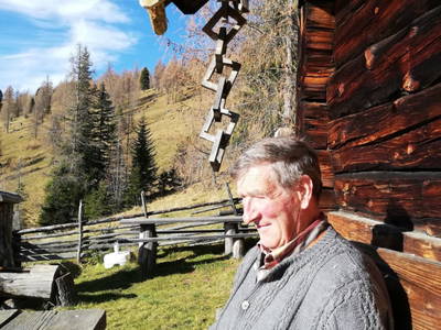 Bild 18 aus  Dreicharhütte