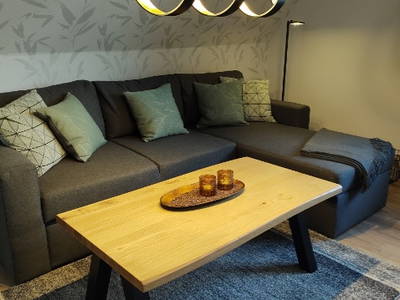 Sitzgruppe Dorfseite