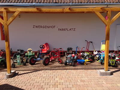 Bild 27 aus  Steigerwälder Zwergenhof ihr kleiner Kinder-Bauernhof für Familien- und Gruppenurlaube