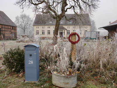 Bild 17 aus  Hof Obst – Stauden, Kräuter und Tiere im Dosse-Seen-Land