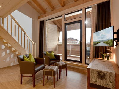 Wohnzimmer mit Balkon Apartment Modern Alps