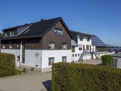 Bild 3 aus  Breuer-Hof