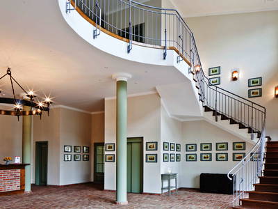 Bild 15 aus  Schloss & Gut Ulrichshusen