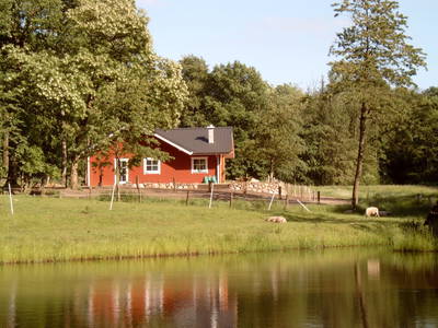 Haus am Teich