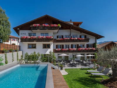 Bild 2 aus  Residence Alpina