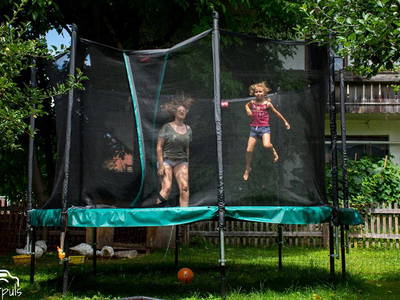 Bild 12 aus  Beim Schmied