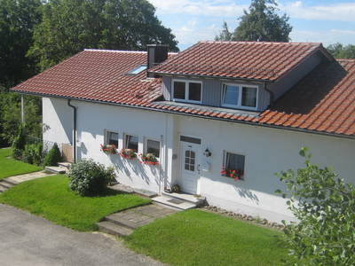 Bild 12 aus  Keller's Hof Heiligenberg