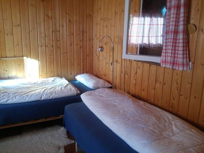 Bild 4 aus  Urige Hütte zwischen Wald und Reben