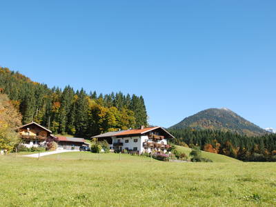 Das Bauernhaus mit Zuhaus