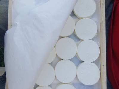 Frischer Cabécou von der Fromagerie Lahore - Einfach köstlich