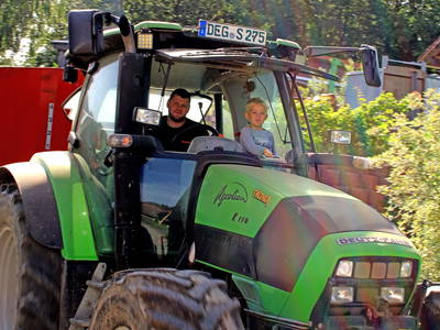 Traktorfahrt mit Stefan