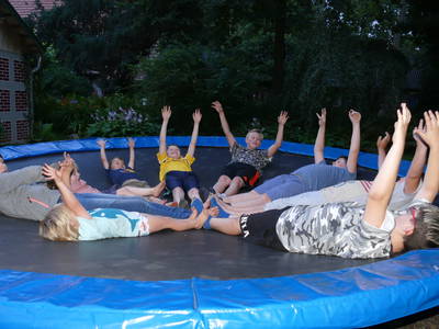 Trampolin am Abend