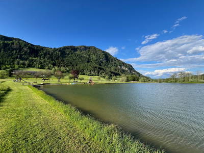 Talhofsee mit Spielwiesen