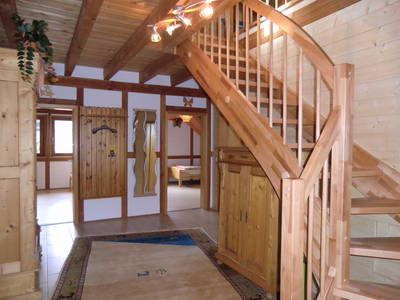 Diele im OG, mit Treppe ins DG