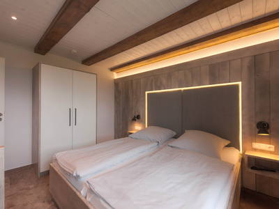 gemütliches Schlafzimmer in der Ferienwohnung Deichgraf