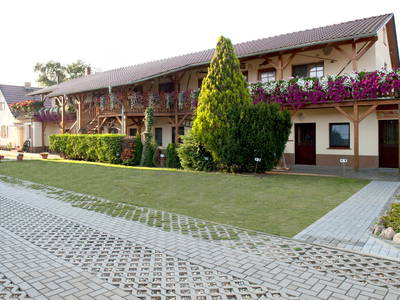 Bild 5 aus  Pension & Wellness am Storchennest