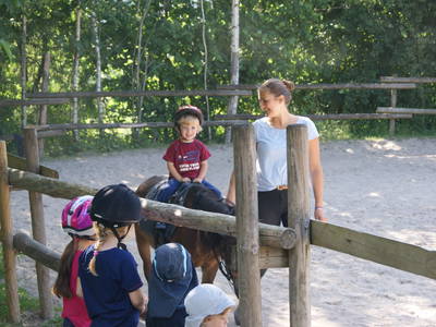 Bild 7 aus  Sternenhof