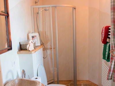 Jedes Zimmer verfügt über Dusche und. WC