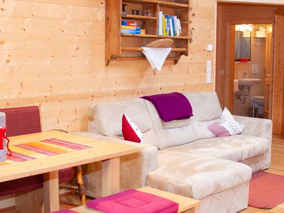 Bild 8 aus  Neu-Schötzerhof