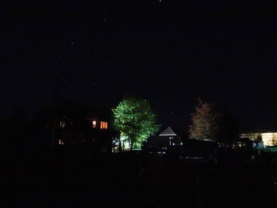 Sternenhimmel über dem Hof