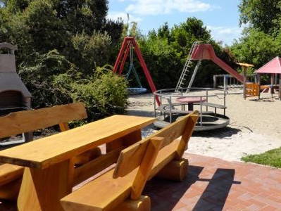 Grillecke am Spielplatz
