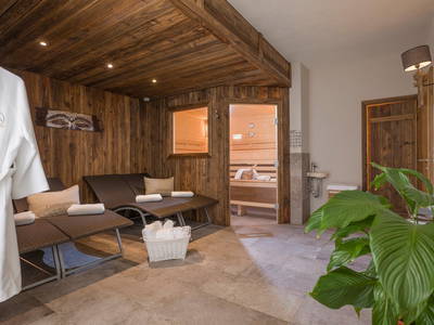 Gemütlichen Wellnessbereich mit Biosauna/Sauna