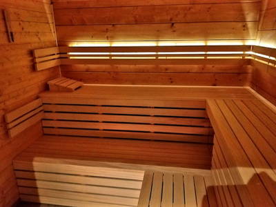 Sauna mit Holzofen