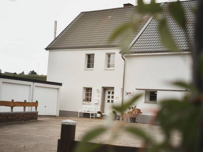 Bild 8 aus  Hof Klein