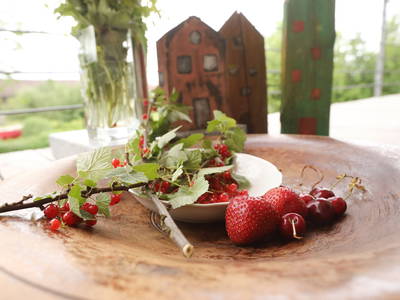 Der Jahreszeit entsprechen schön dekoriert